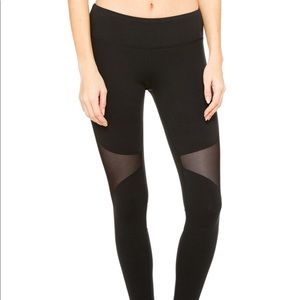 Alō Yoga Coast Legging